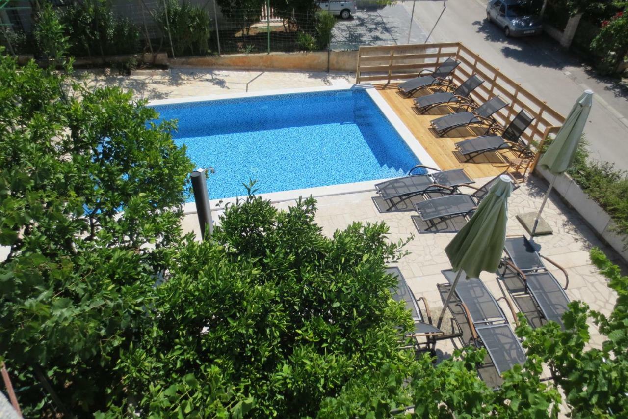 Apartment Franjo Pula Buitenkant foto
